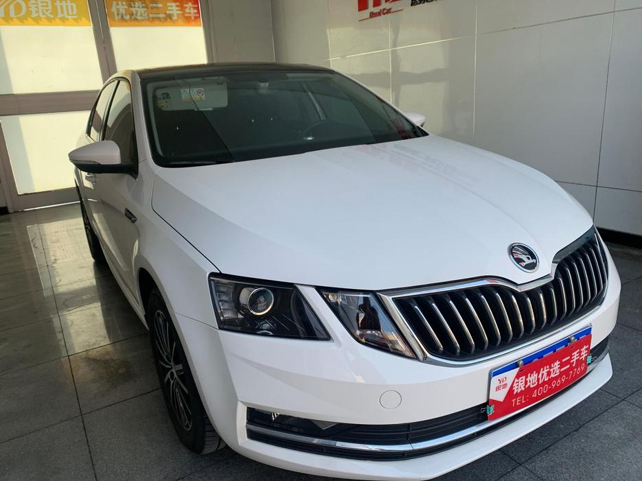 r1019027-skoda-octavia-2019_0