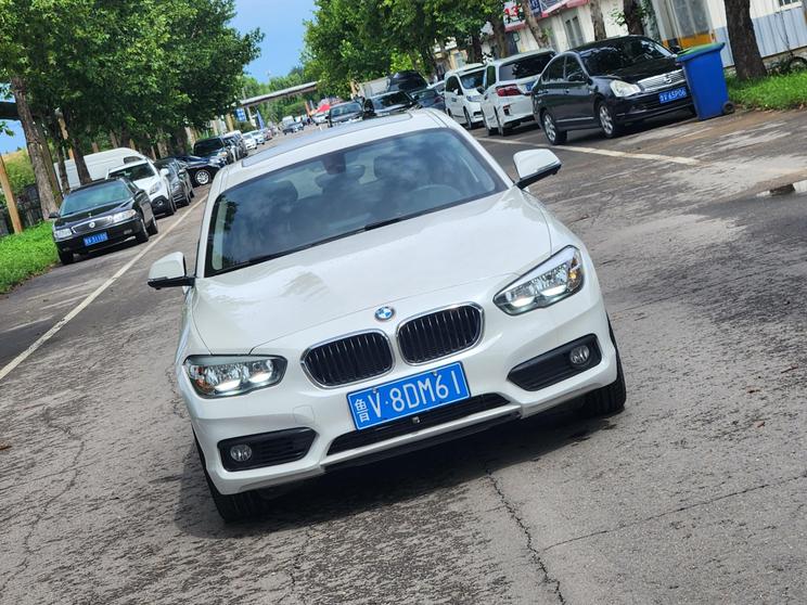 r1019093-bmw-1-series-2018_0