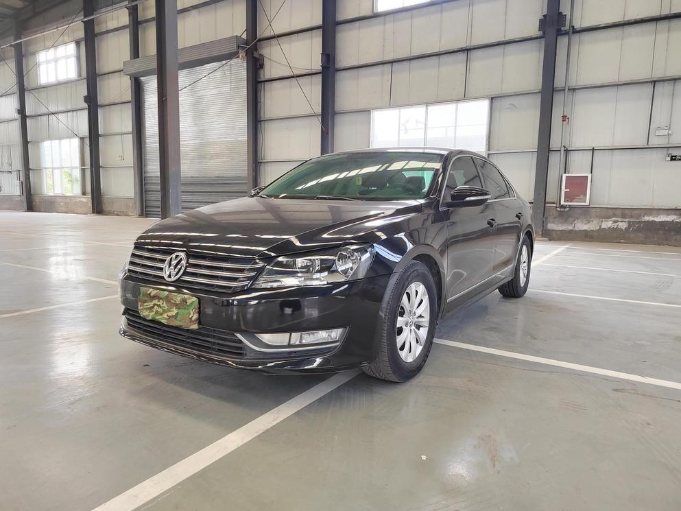 r1019241-volkswagen-passat-2012_0