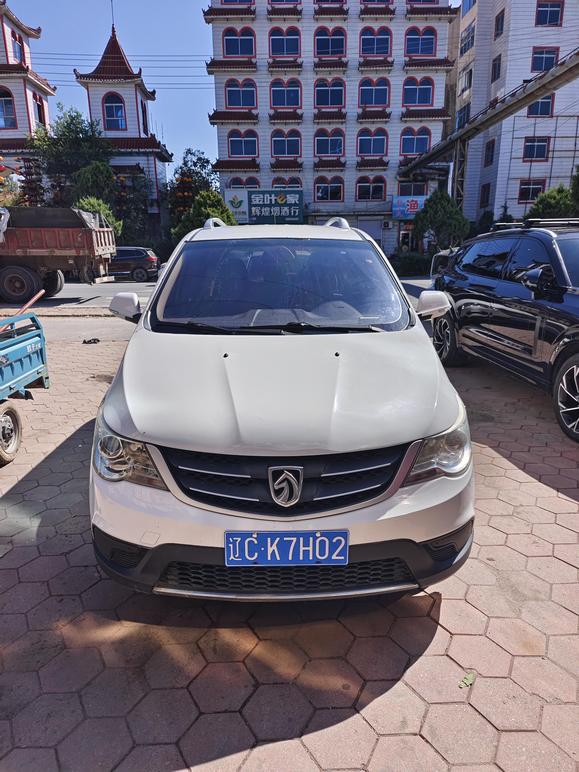 r1019267-baojun-730-2016_0