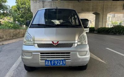 r1019460-wuling-rongguang-2018_0