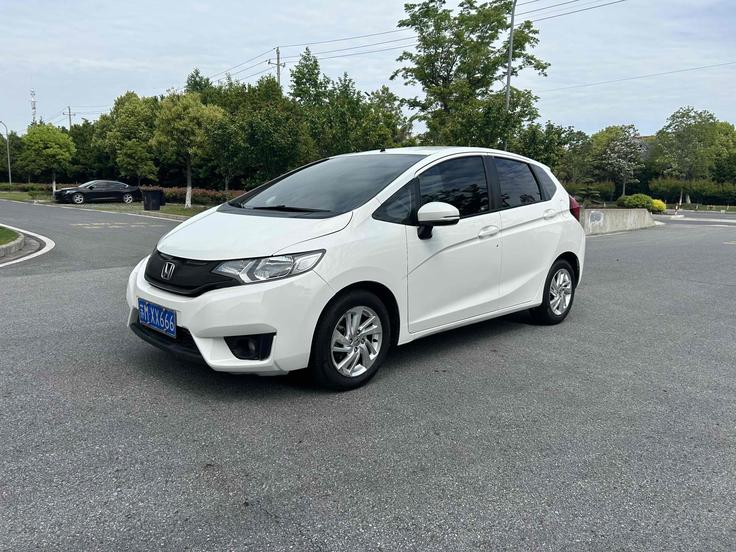 r1019491-honda-fit-2016_0