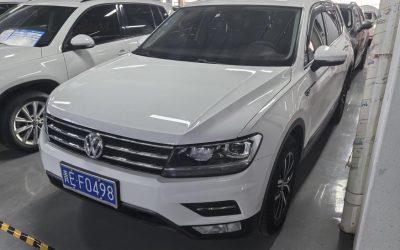 r1019557-volkswagen-tiguan-l-2017_0