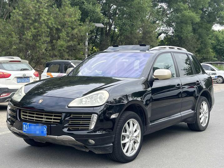 r1019582-porsche-panamera-2010_0