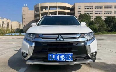 r1019665-mitsubishi-outlander-2019_0