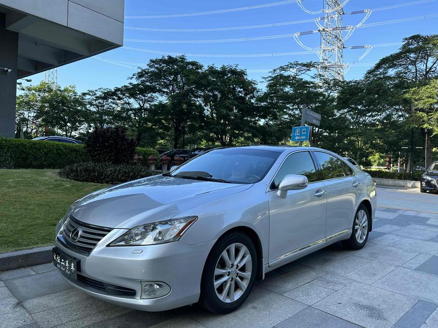 r1019780-lexus-es-2012_0