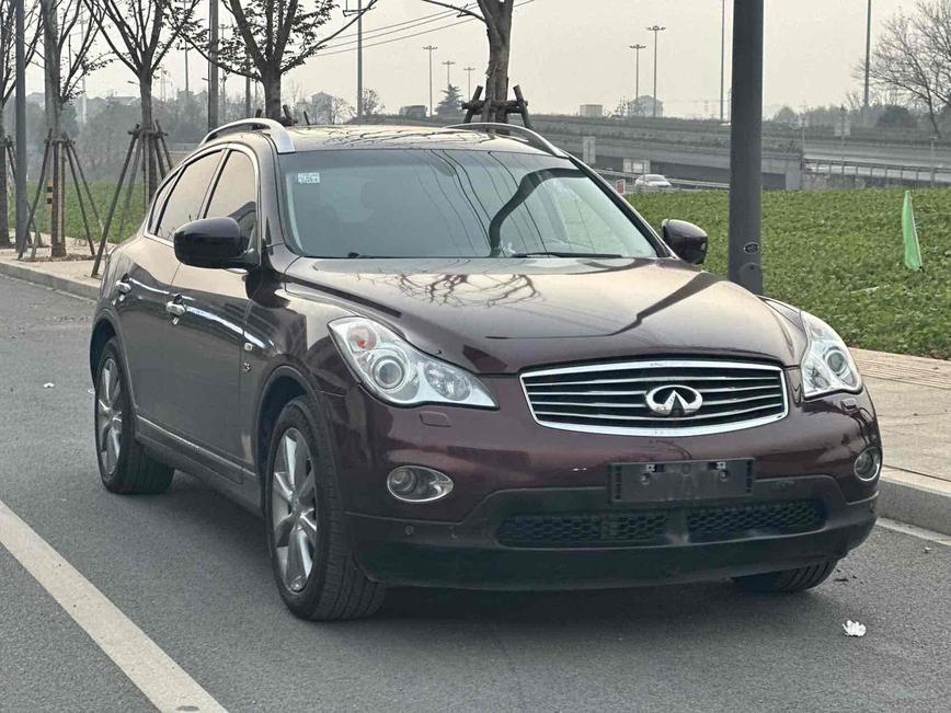 r1019813-infiniti-qx50-2013_0