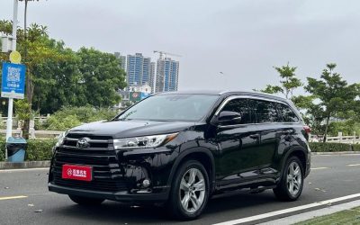 r1019872-toyota-highlander-2019_0