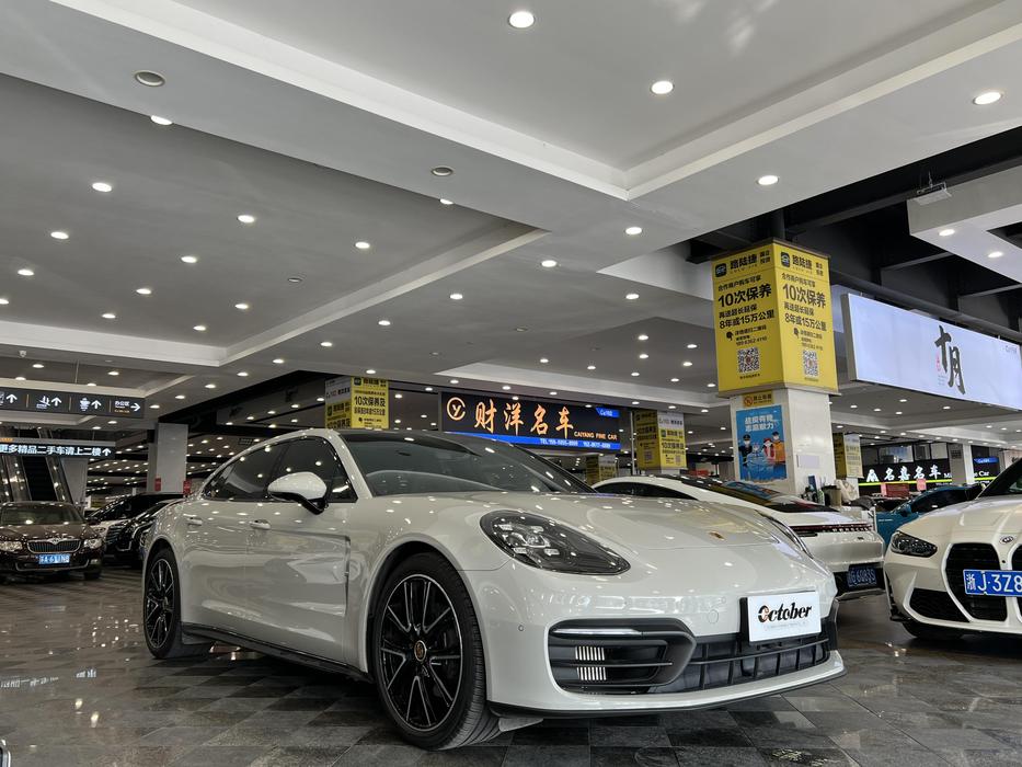 r1019905-porsche-panamera-2022_0