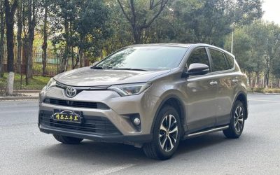 r1020010-toyota-rav4-2018_0