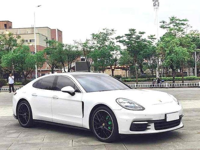 r1020049-porsche-panamera-2017_0