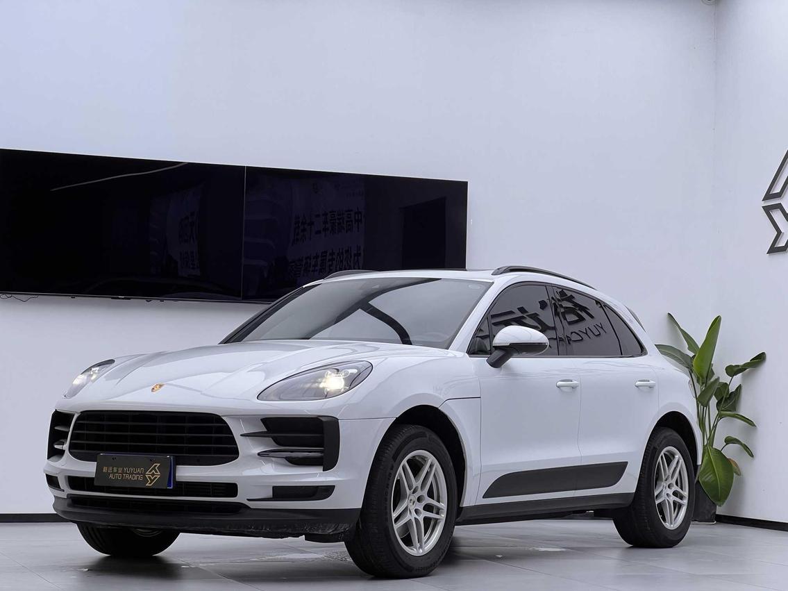 r1020067-porsche-macan-2021_0