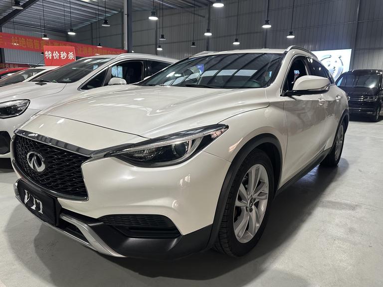 r1020114-infiniti-qx30-2017_0