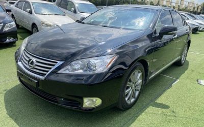 r1020127-lexus-es-2011_0