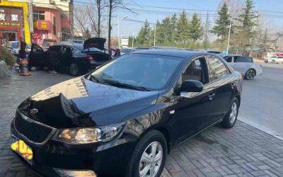r1020143-kia-forte-2013_0
