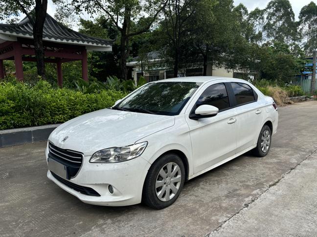 r1020159-peugeot-301-2017_0