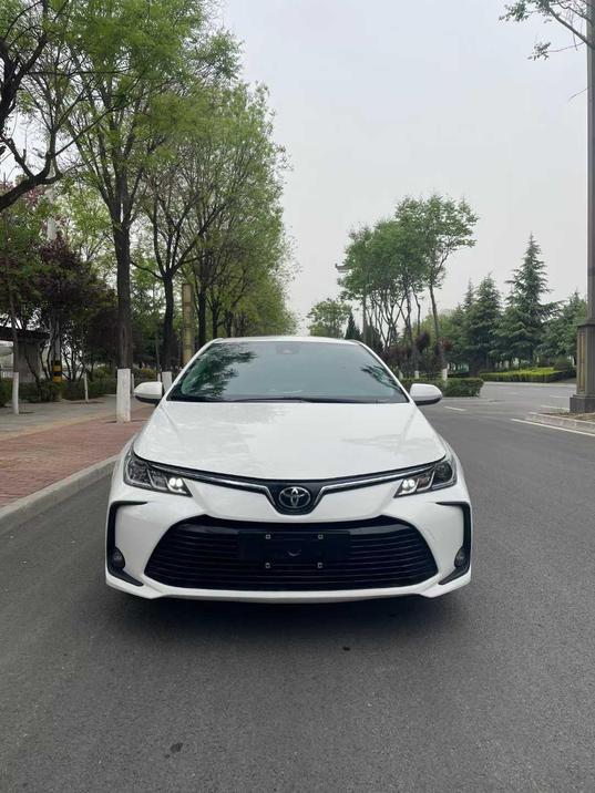 r1020161-toyota-corolla-2022_0