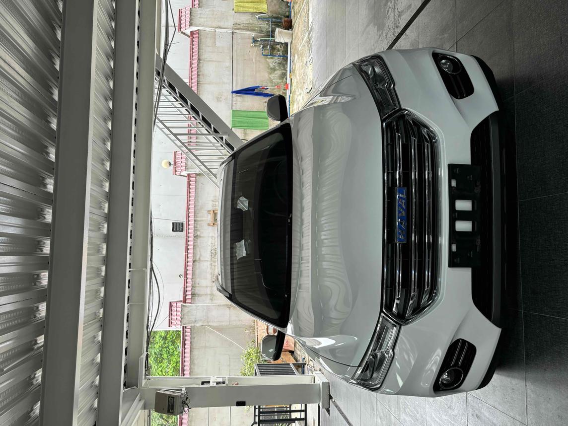 r1020177-haval-h6-2017_0