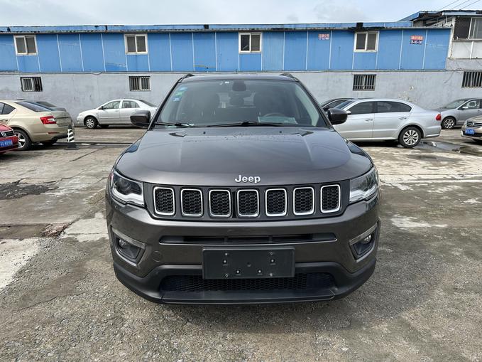 r1020211-jeep-compass-2017_0