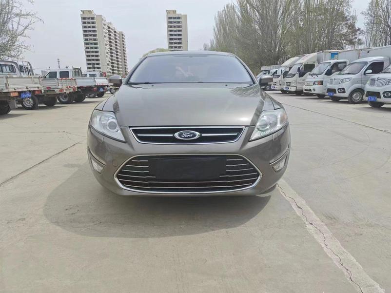 r1020244-ford-mondeo-zhisheng-2012_0