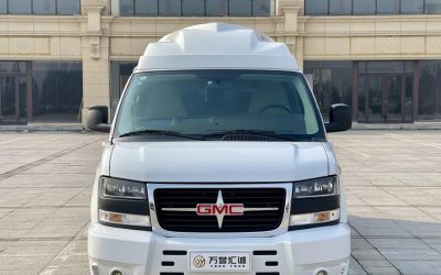 r1020295-gmc-savana-2016_0
