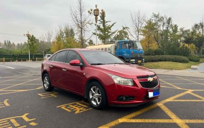 r1020376-chevrolet-cruze-2012_0