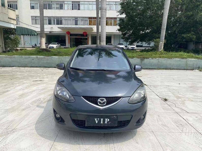 r1020425-mazda-2-jinxiang-2011_0
