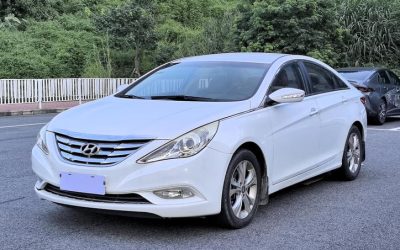 r1020431-hyundai-sonata-2013_0