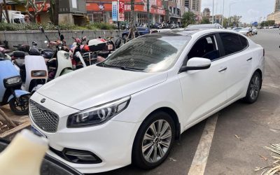r1020438-kia-k4-2017_0