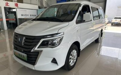 r1020545-dongfeng-lingzhi-m5-ev-2022_0