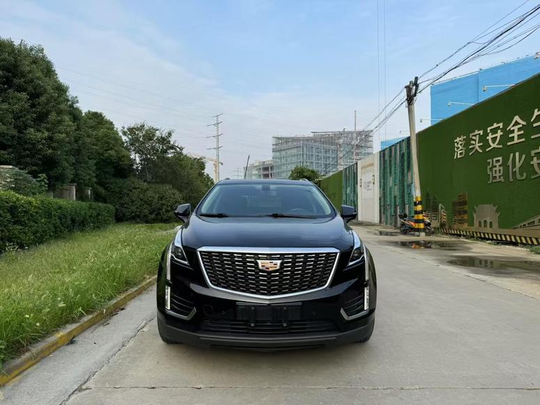 r1020690-cadillac-xt5-2018_0