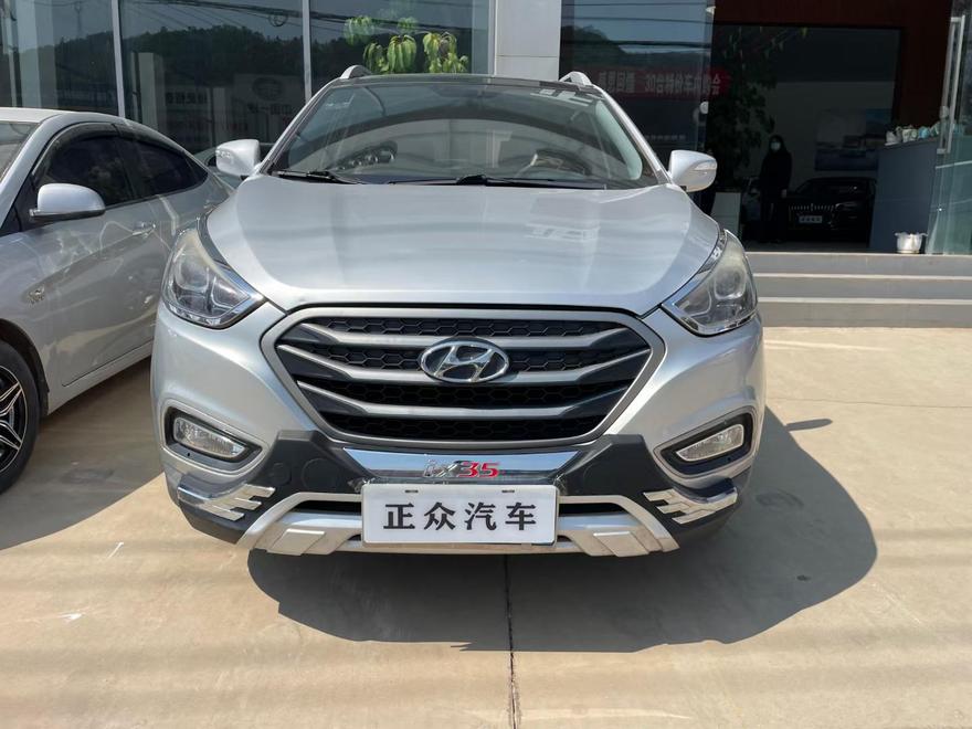 r1020783-hyundai-ix35-2013_0