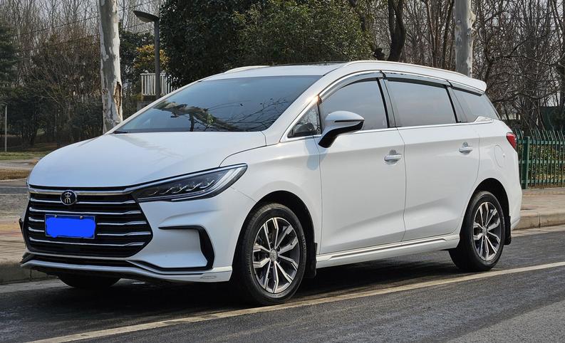 r1020845-byd-song-max-2021_0
