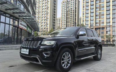r1020864-jeep-grand-cherokee-2015_0