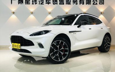 r1021294-aston-martin-dbx-2021_0