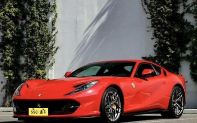 r1021341-ferrari-812-2017_0