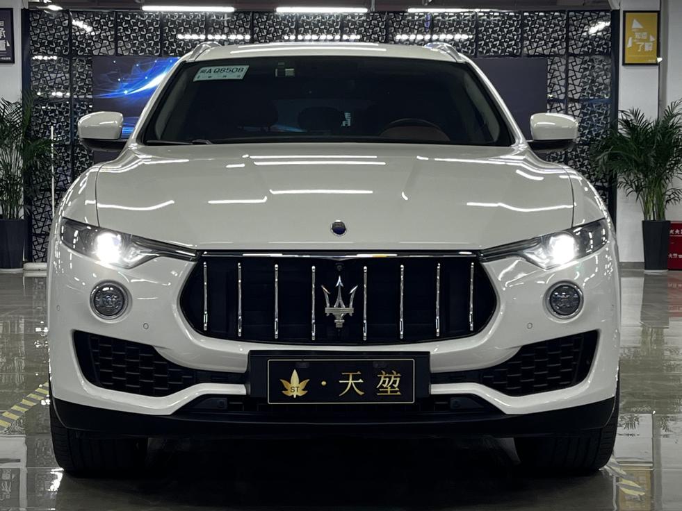 r1021405-maserati-levante-2018_0