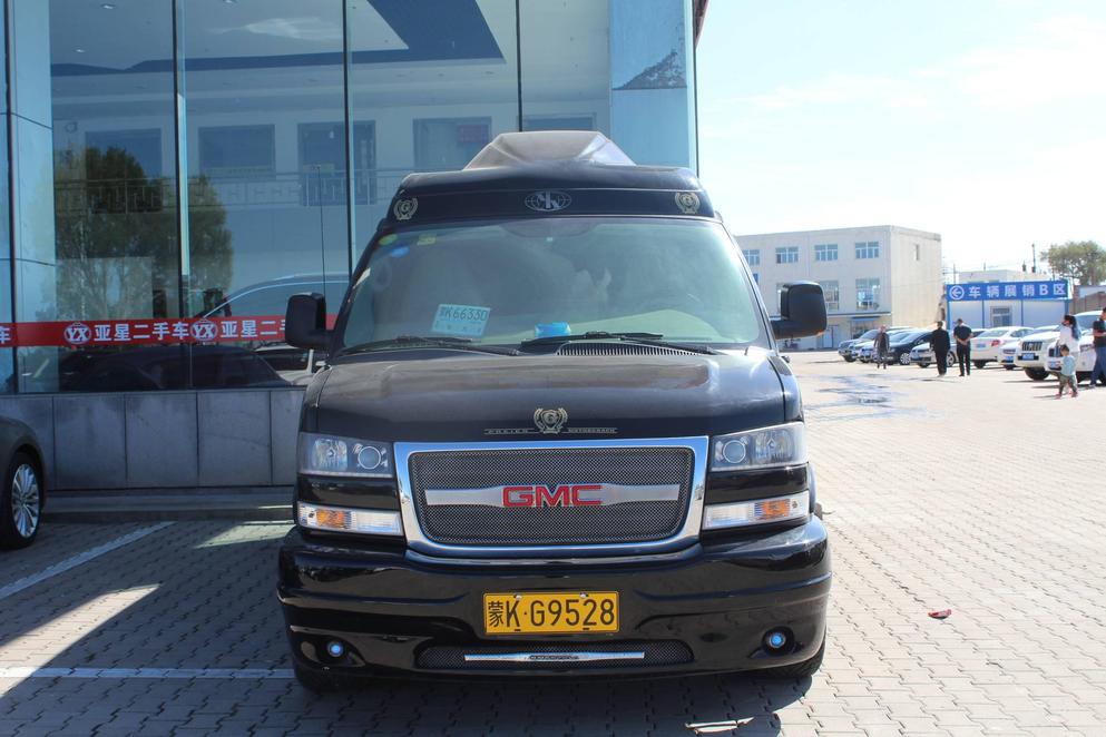 r1021608-gmc-savana-2012_0
