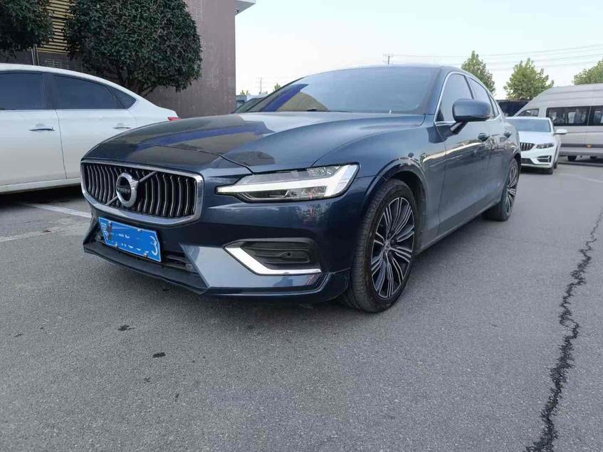 r1021627-volvo-s60-2021_0