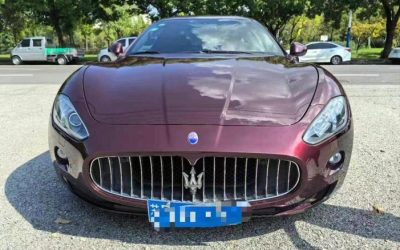r1021846-maserati-granturismo-2012_0