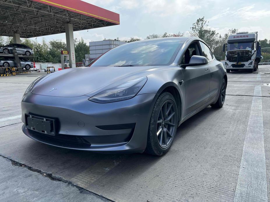 r1021956-tesla-model-3-2021_0