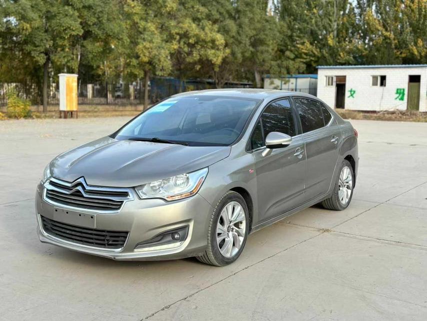 r1021977-citroen-c4l-2014_0