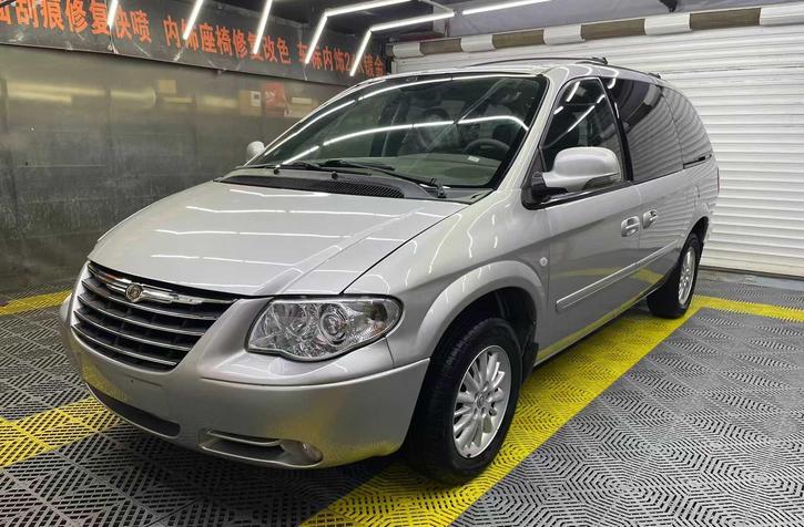 r1022020-chrysler-pacifica-2009_0