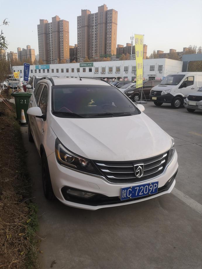 r1019058-baojun-310w-2018_0