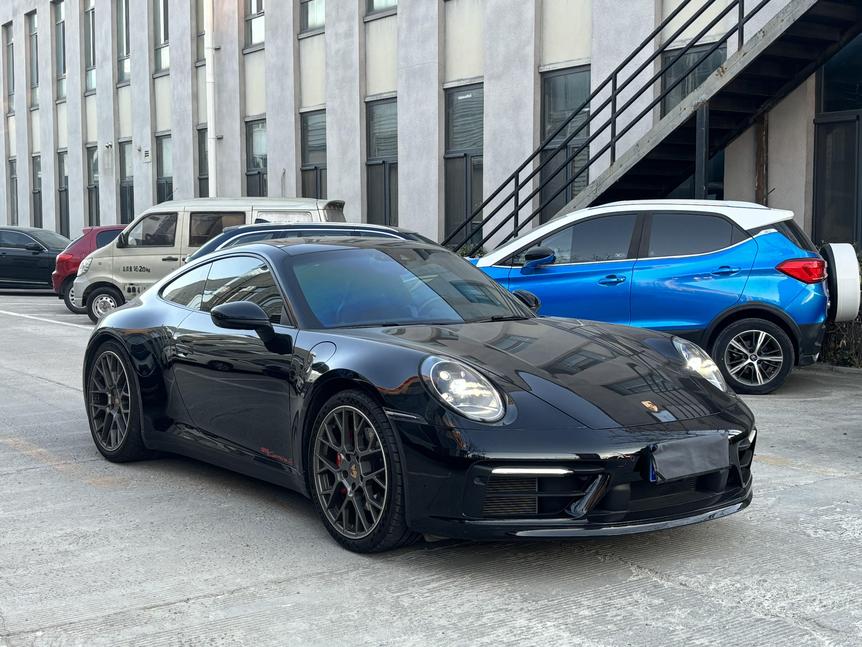 r1019079-porsche-911-2020_0