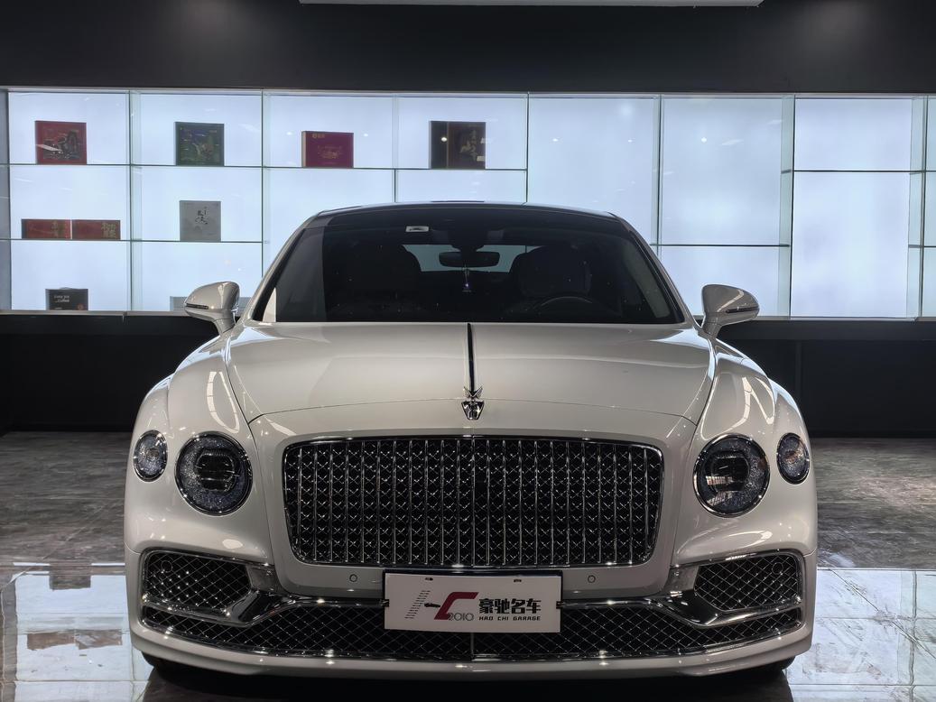 r1019106-bentley-flying-spur-2021_0