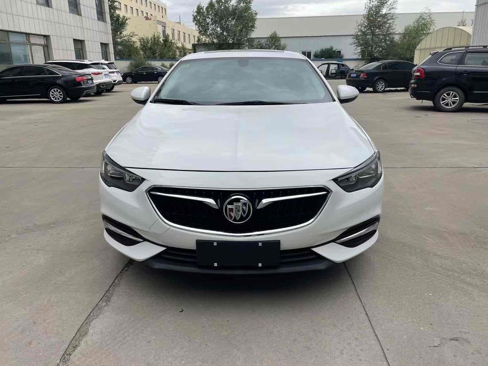 r1019116-buick-regal-2019_0