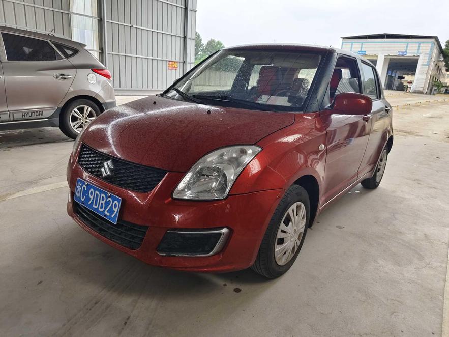 r1019149-suzuki-swift-2013_0