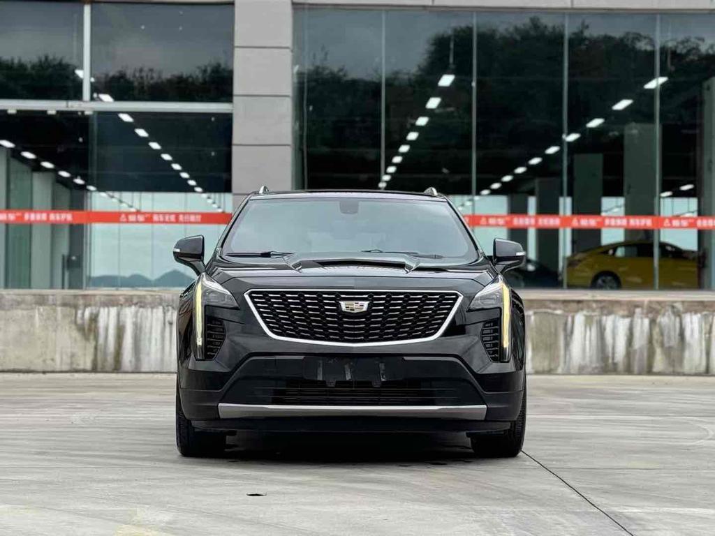 r1019166-cadillac-xt4-2020_0