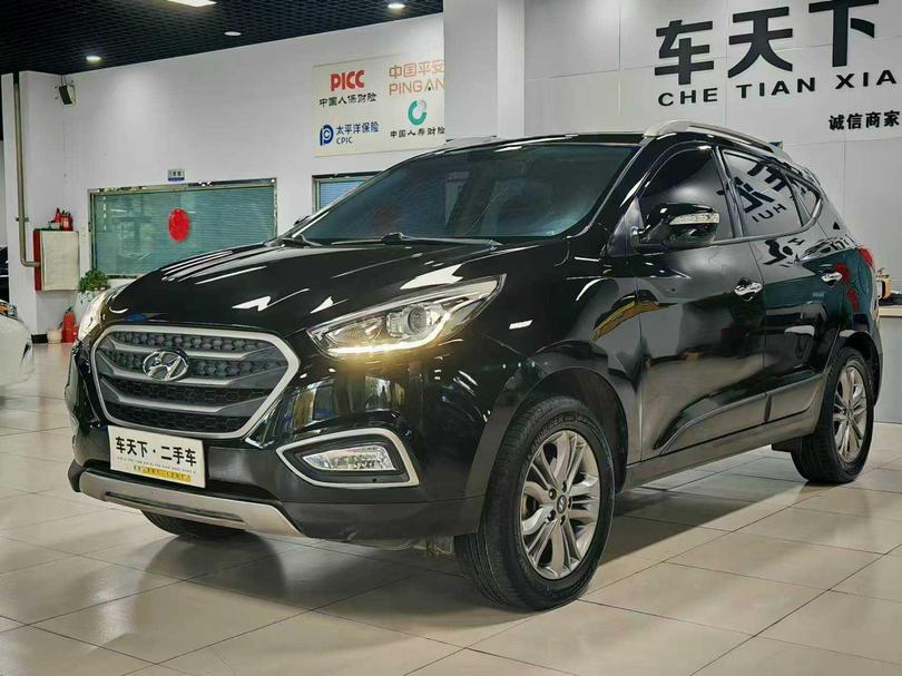 r1019190-hyundai-ix35-2014_0